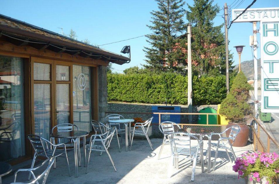 Hotel Bon Repos Бельвер-де-Серданья Екстер'єр фото